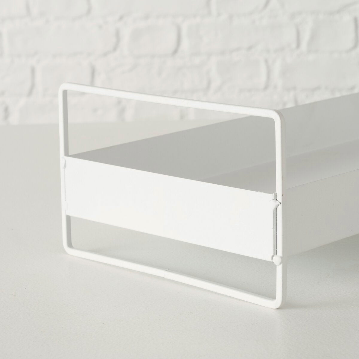 Set of 2 white Metal Trays