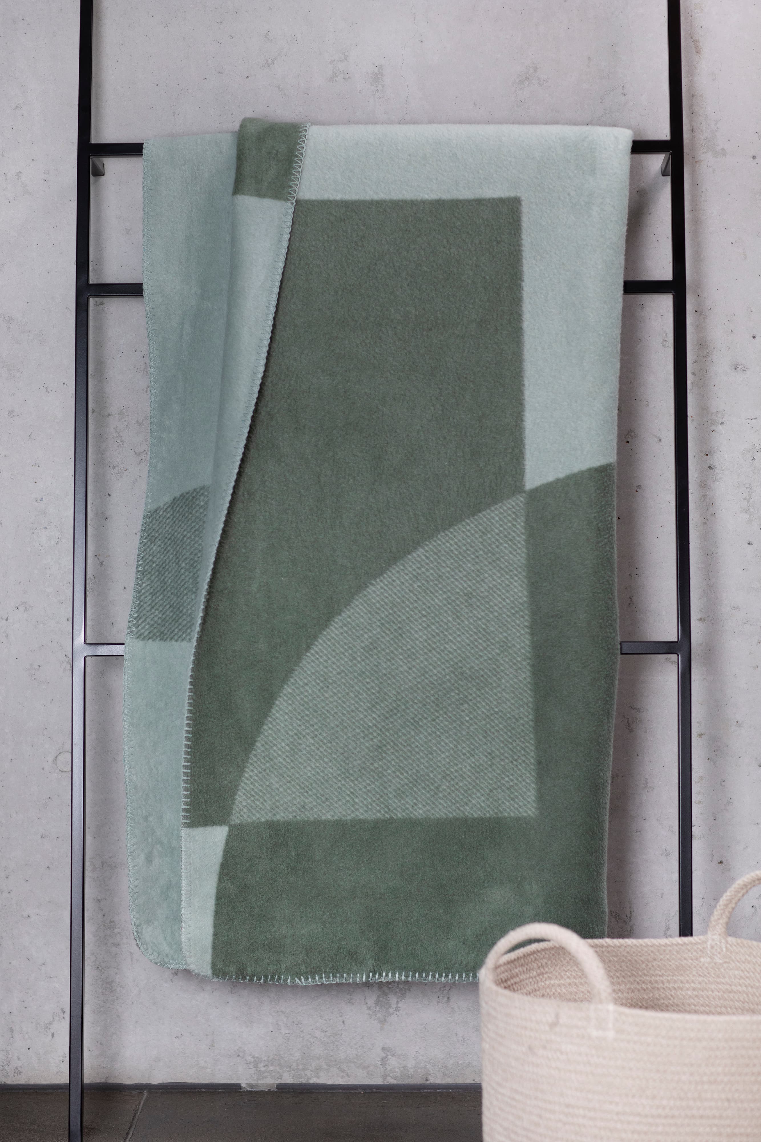 Green and Cream Fleece Blanket
