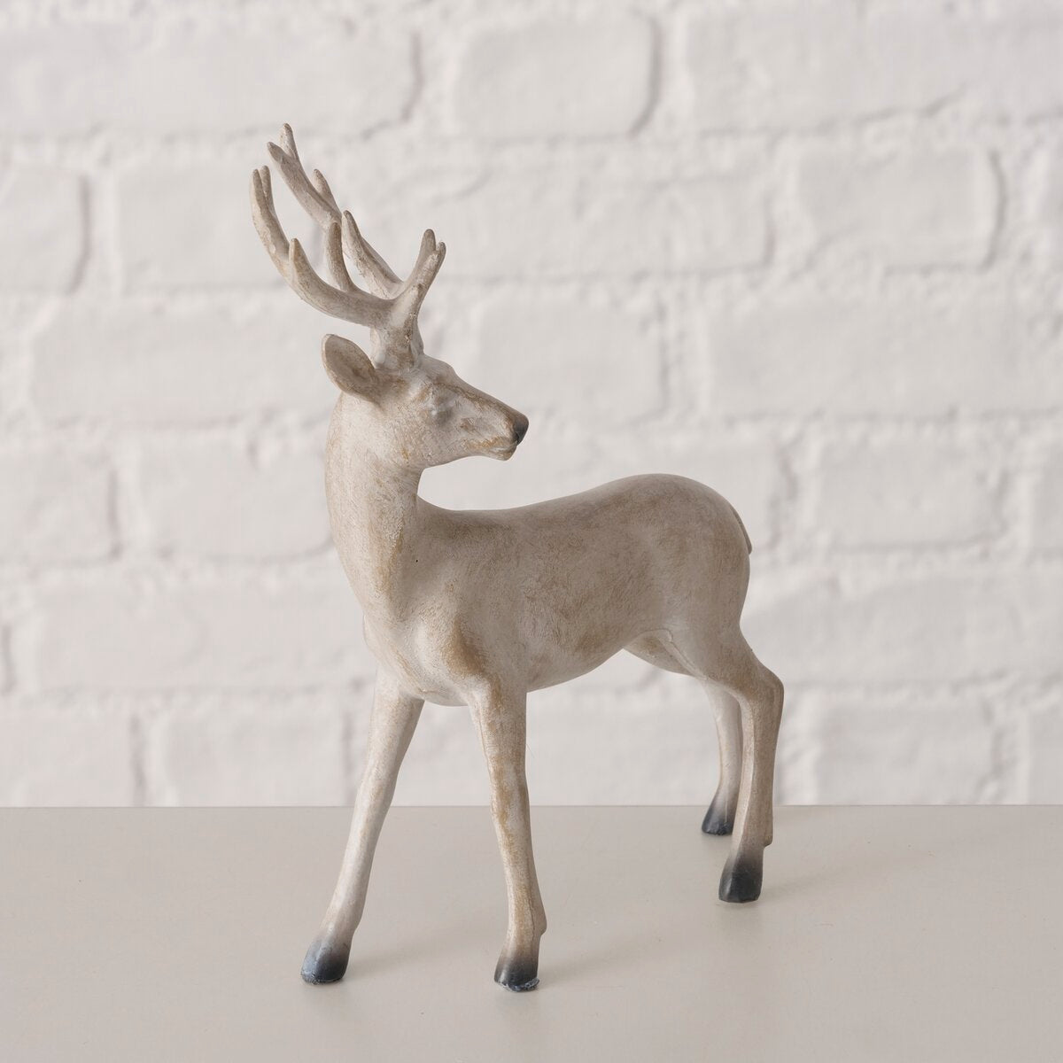 Cream Standing Reindeer Decorations – Pair